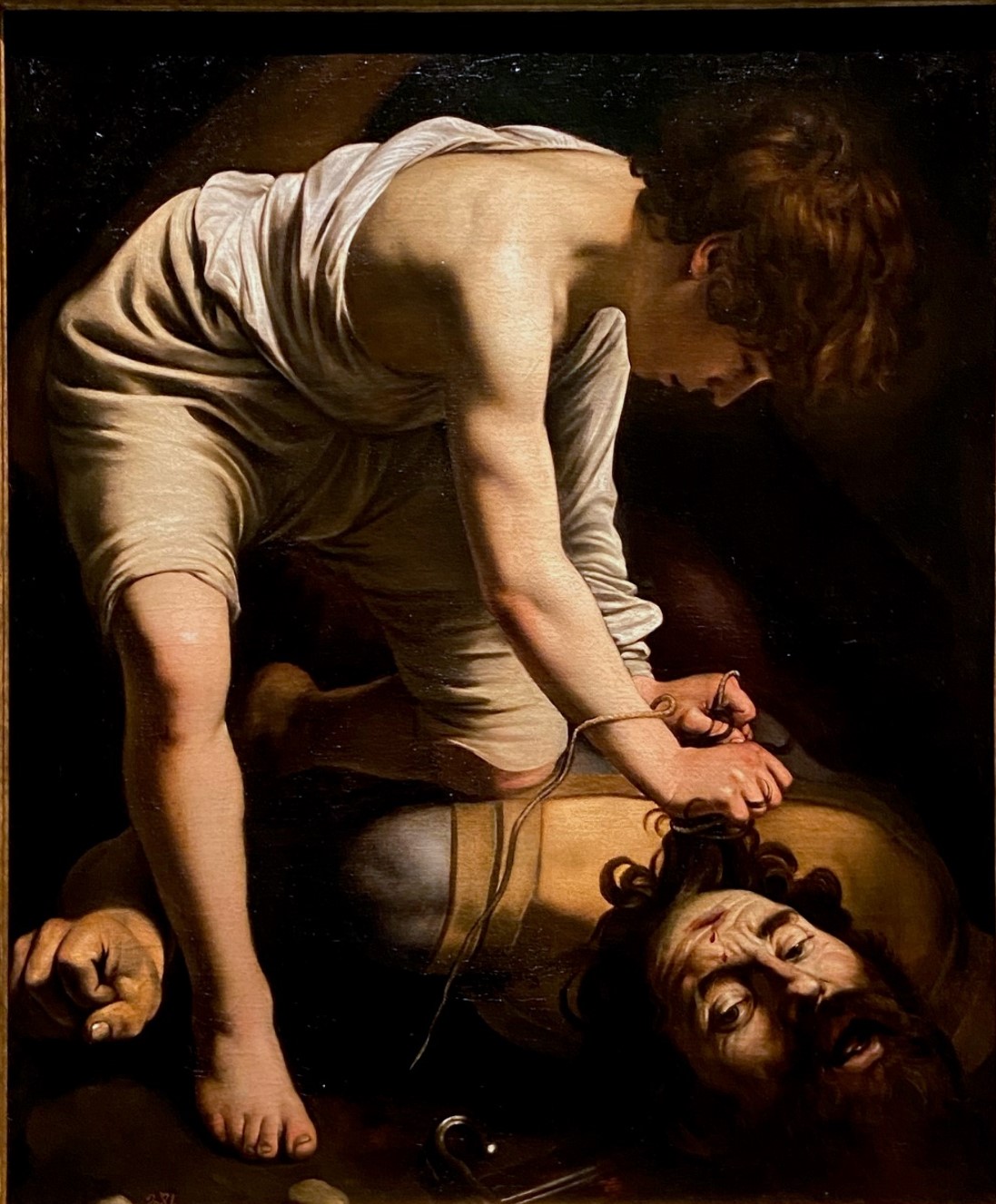 È davvero Caravaggio il “Davide e Golia” del Prado? La pulitura del 2023 suggerisce di ricondurlo allo Spadarino